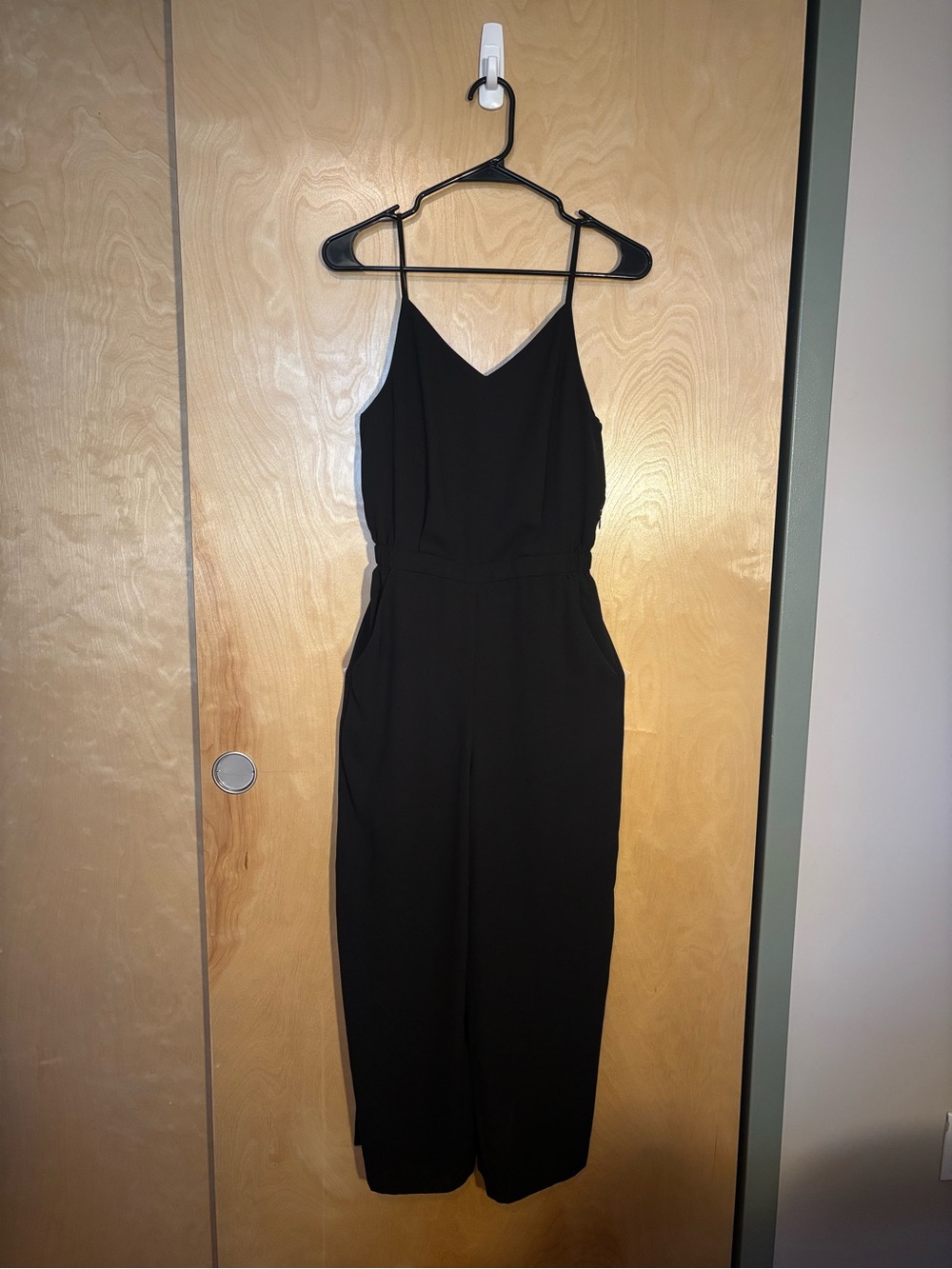 Uniqlo Black V-Neck Spaghetti Strap Jumpsuit